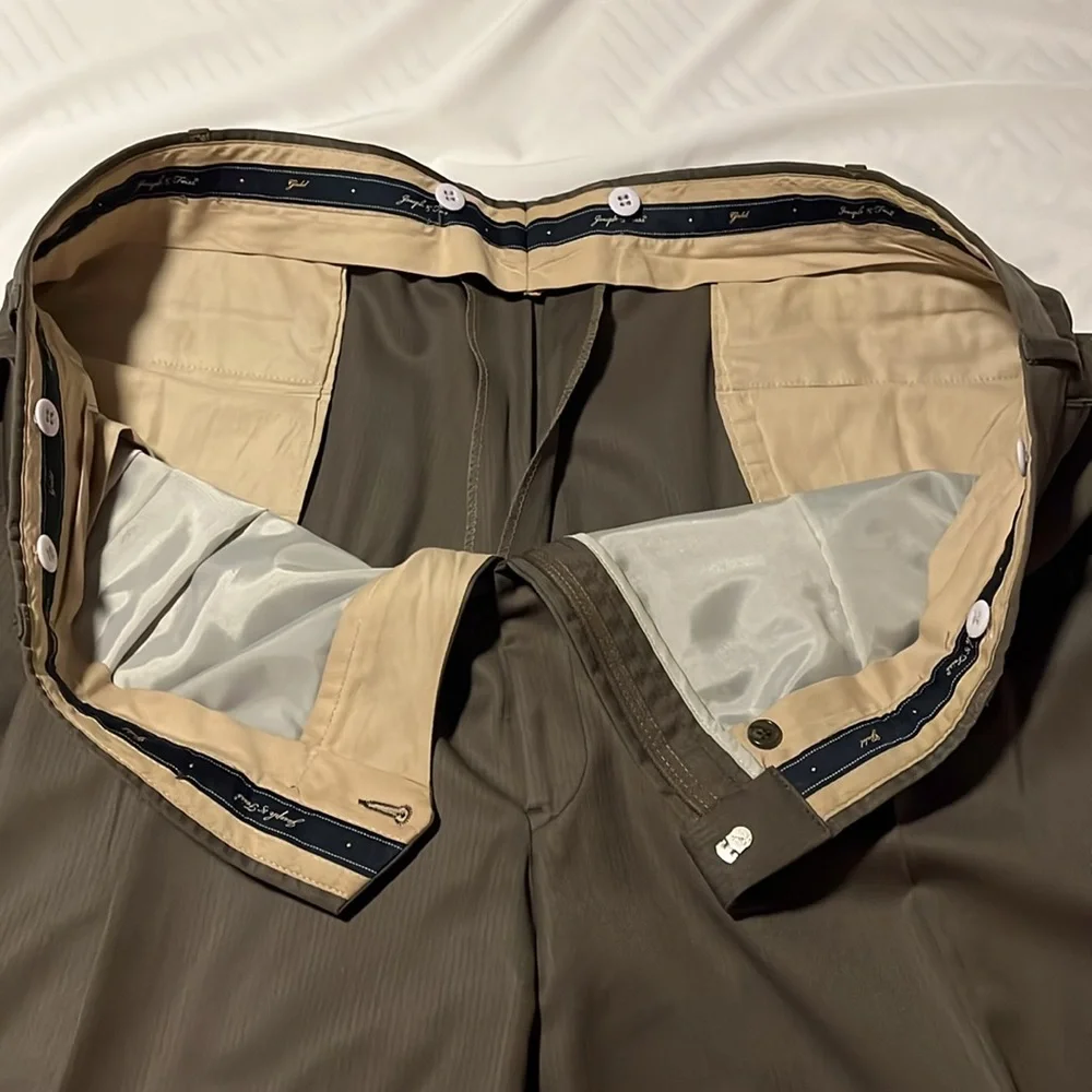 Joseph & Feiss Gold Label Olive Pinstripe 2 piece suit. 60L - Picture 13 of 14